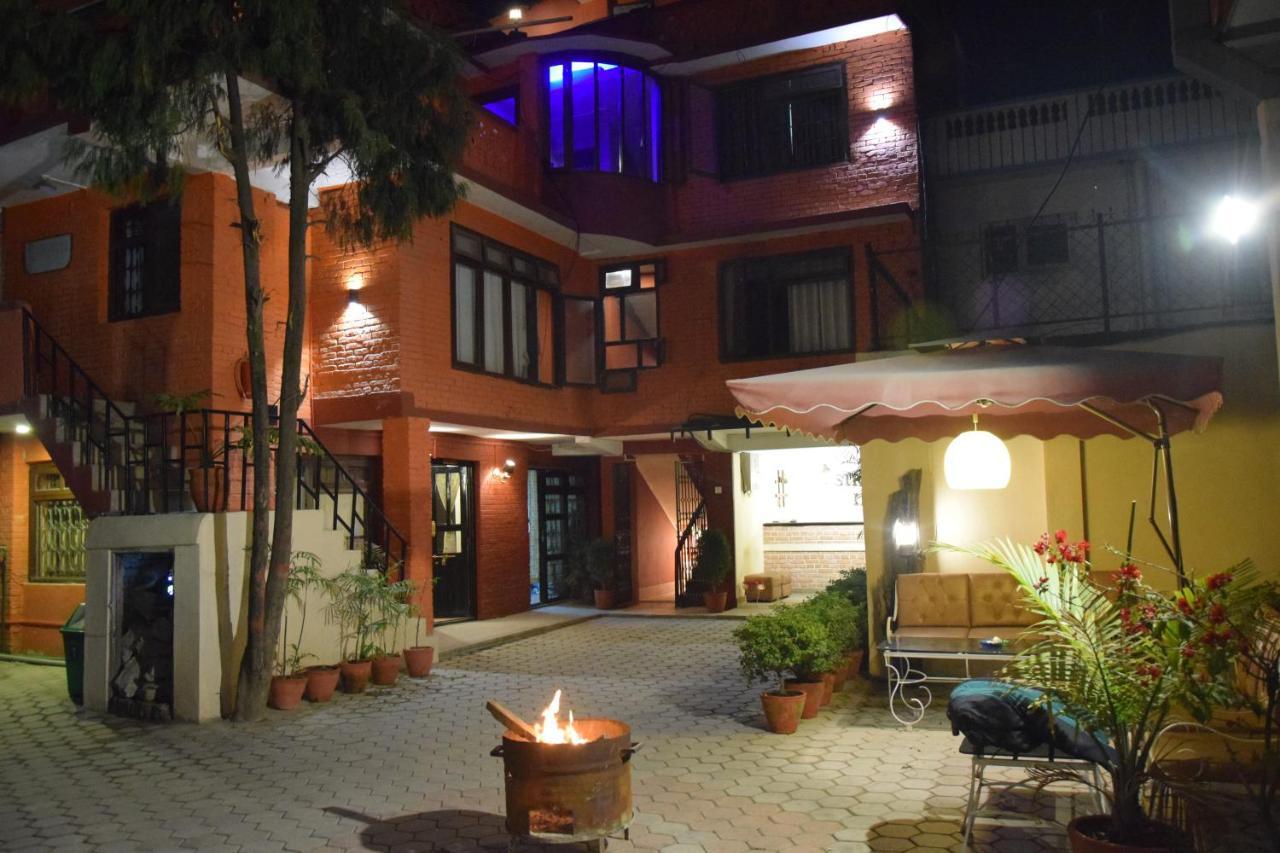 Hotel Siraaj Lalitpur Ngoại thất bức ảnh